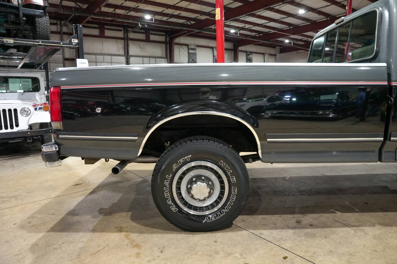 Used 1990 Ford F250 4x4 Regular Cab image 9