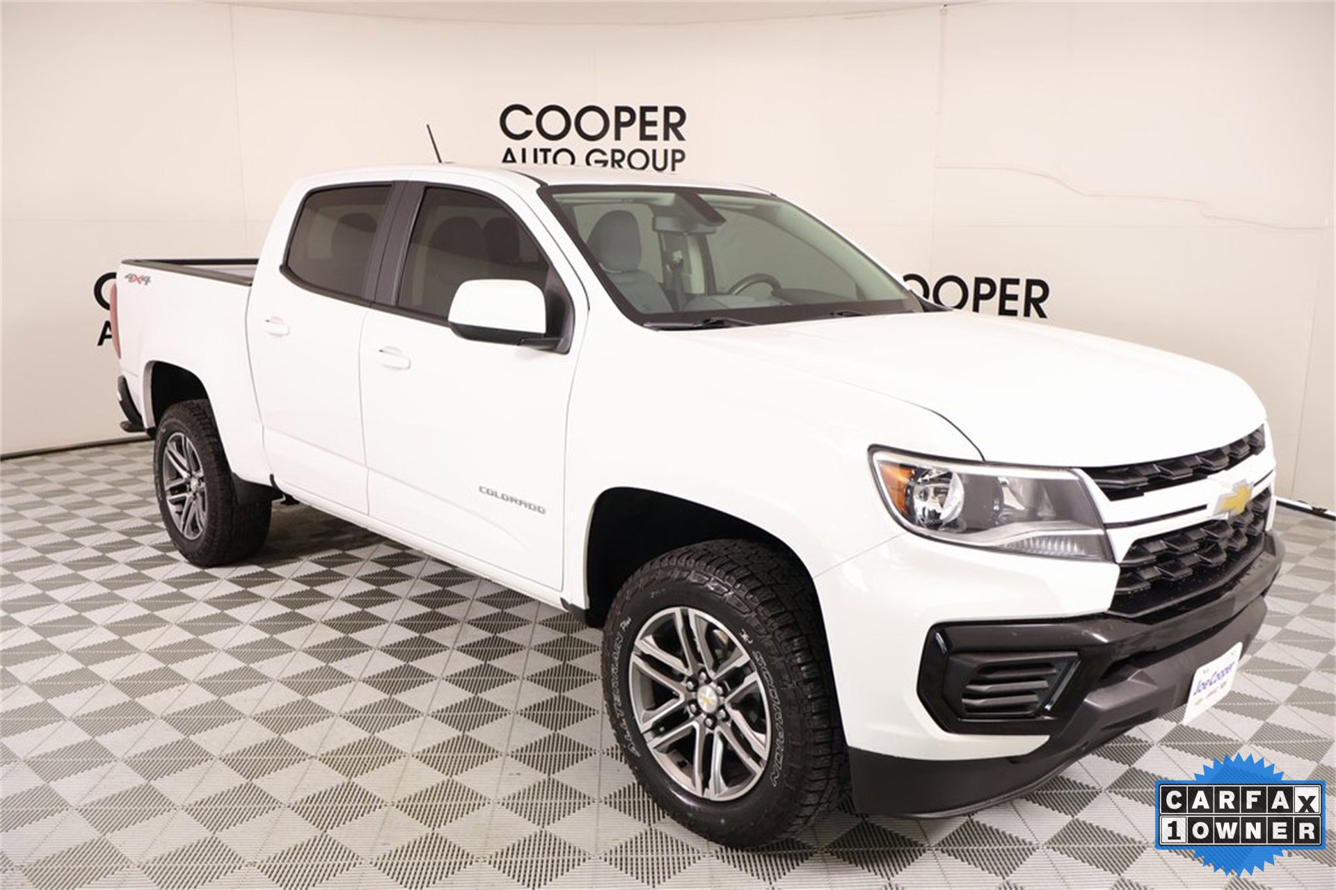 Used 2022 Chevrolet Colorado W/T w/ Custom Special Edition