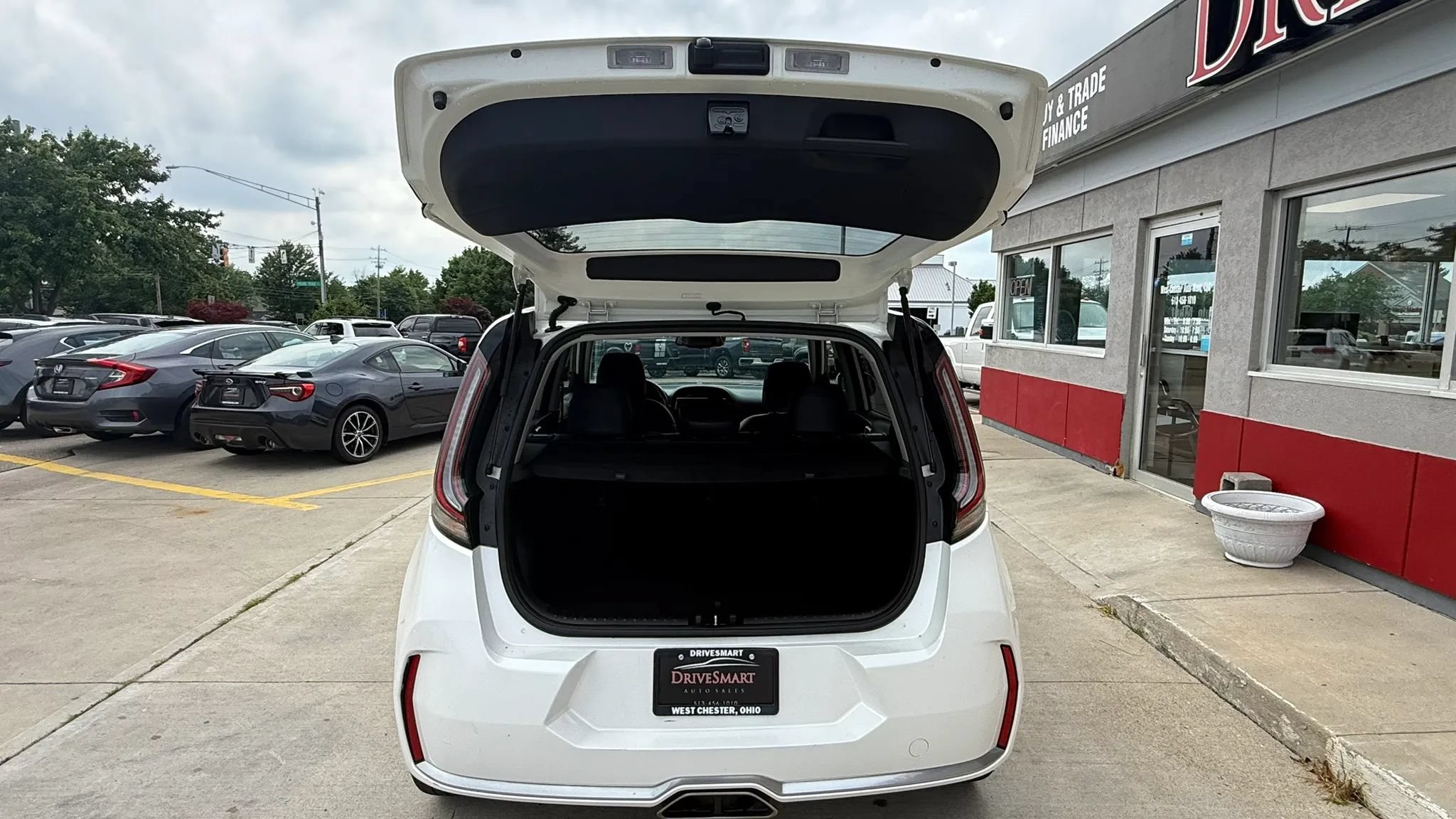Used 2023 Kia Soul GT-Line w/ GT-Line Technology Package FWD image 21