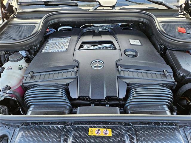 New 2026 Mercedes-Benz GLS 580 4MATIC image 17