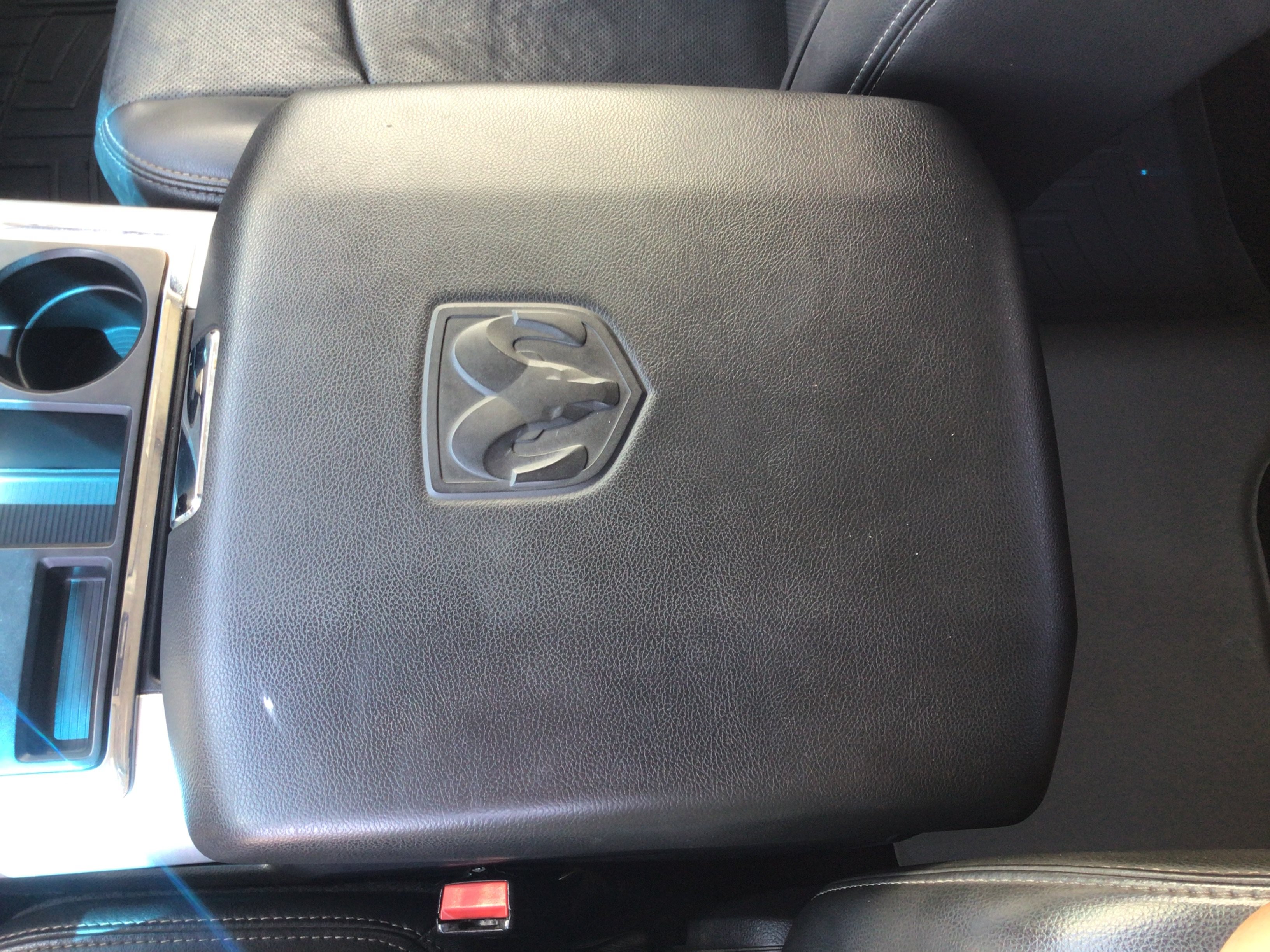 Used 2010 Dodge Ram 1500 Truck Laramie AWD/4WD image 14