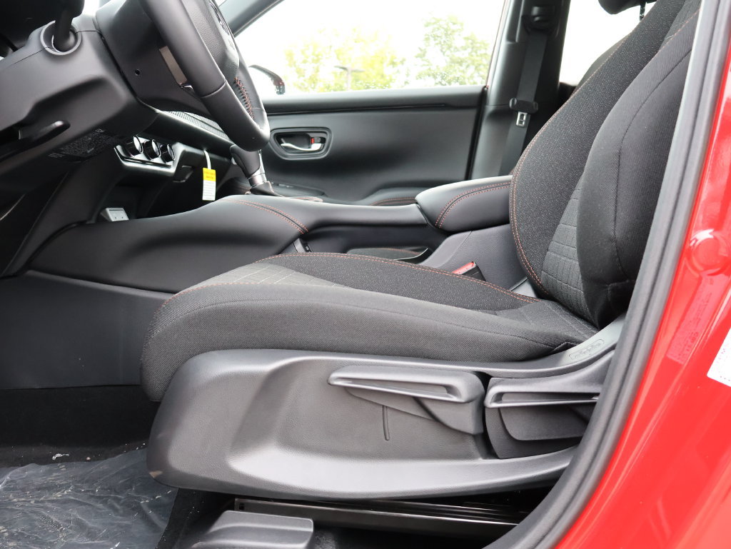 New 2027 Honda HR-V Sport image 31