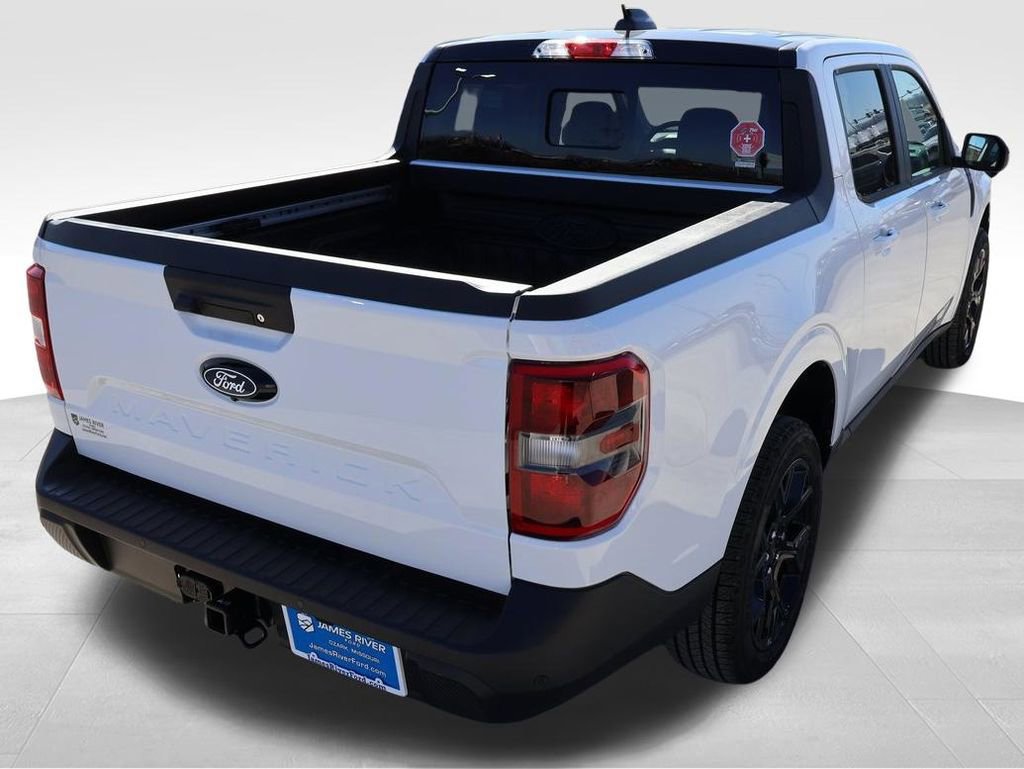 New 2026 Ford Maverick Lariat w/ Black Appearance Package image 6