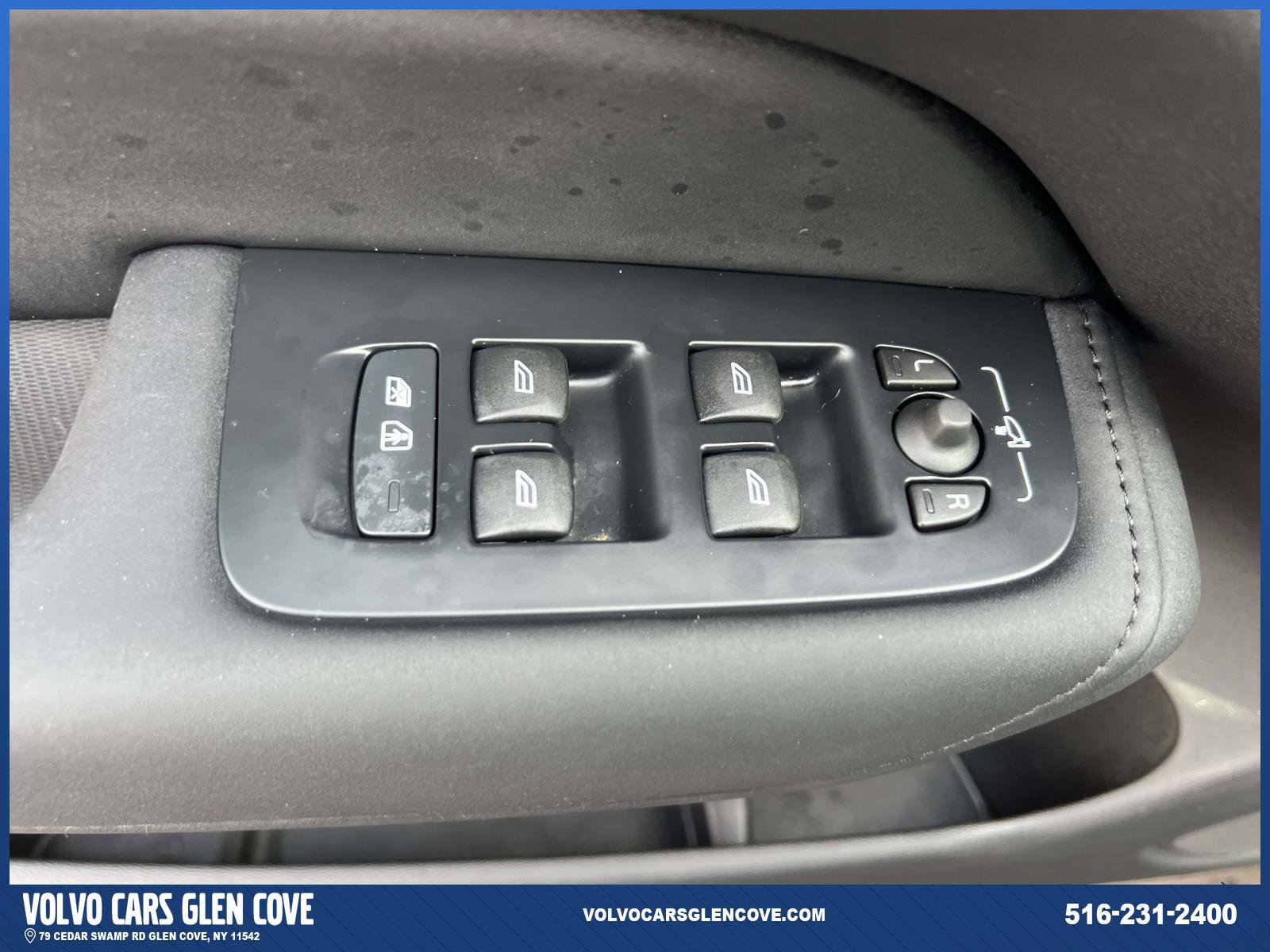 Used 2026 Volvo XC60 B5 Plus w/ Protection Package Premier image 15