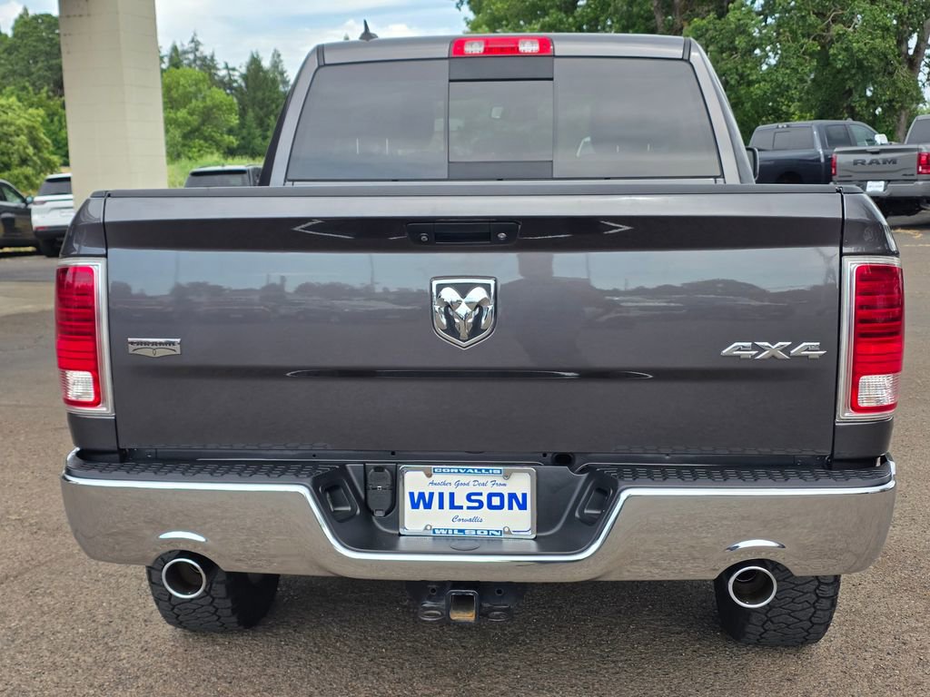 Used 2018 RAM 1500 Laramie w/ Convenience Group AWD/4WD image 7