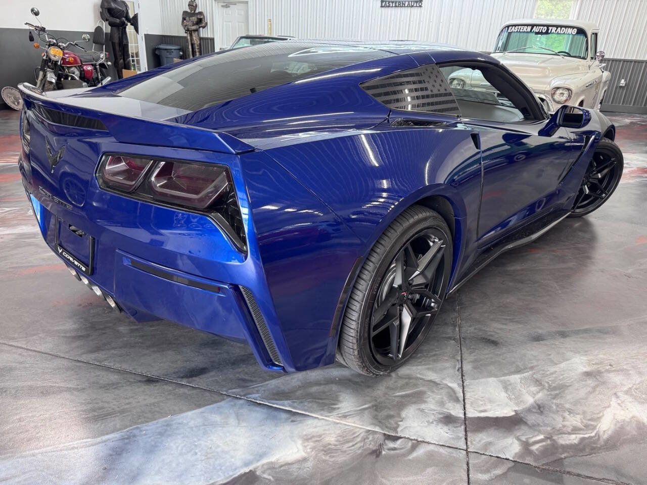 Used 2017 Chevrolet Corvette Stingray Coupe w/ Battery Protection Package RWD image 5