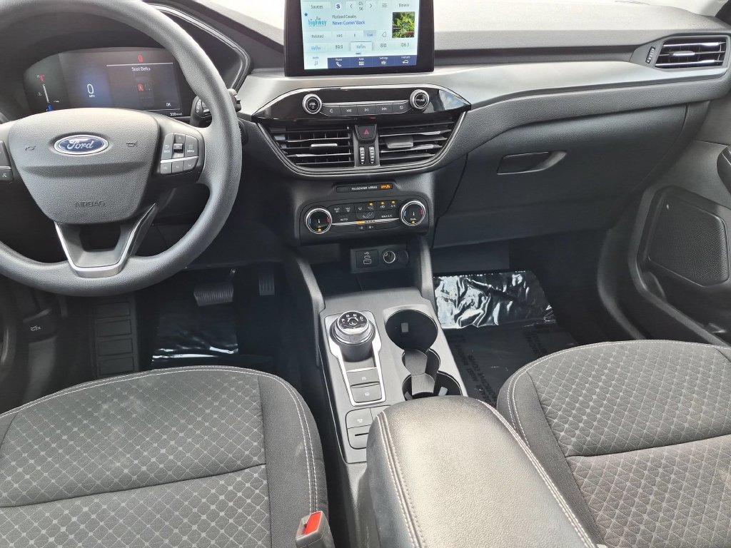 Used 2025 Ford Escape Active AWD/4WD image 24