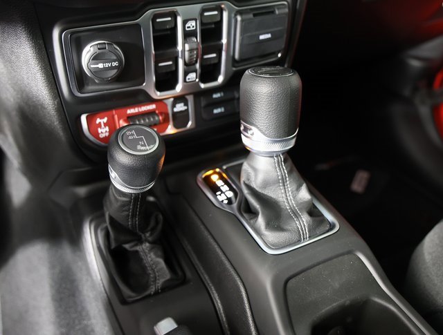 New 2025 Jeep Gladiator Willys image 20