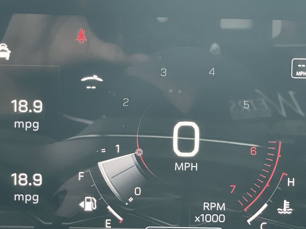 New 2026 GMC Canyon Elevation w/ Convenience Package image 18