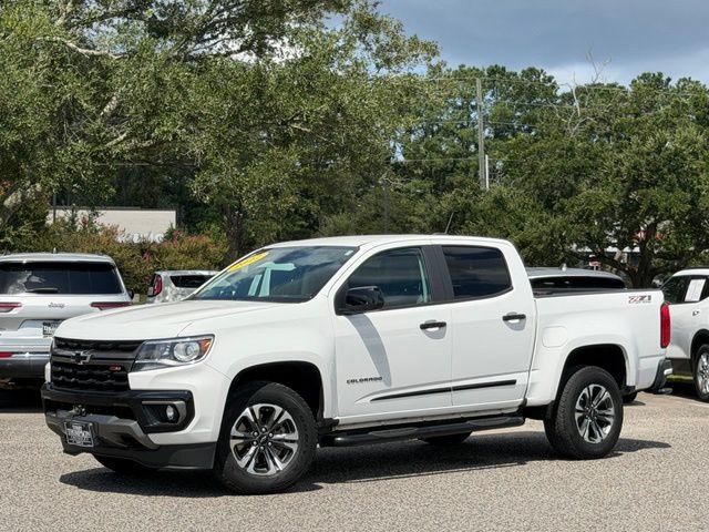 Used 2022 Chevrolet Colorado Z71 w/ Safety Package AWD/4WD image 1