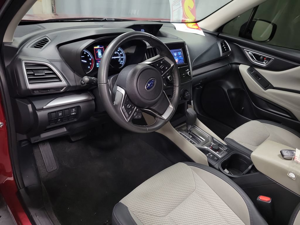 Used 2024 Subaru Forester Premium AWD/4WD image 13
