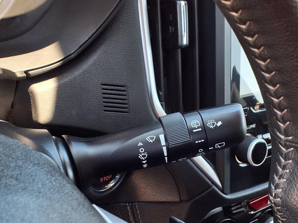 Used 2023 Subaru Forester Limited image 25