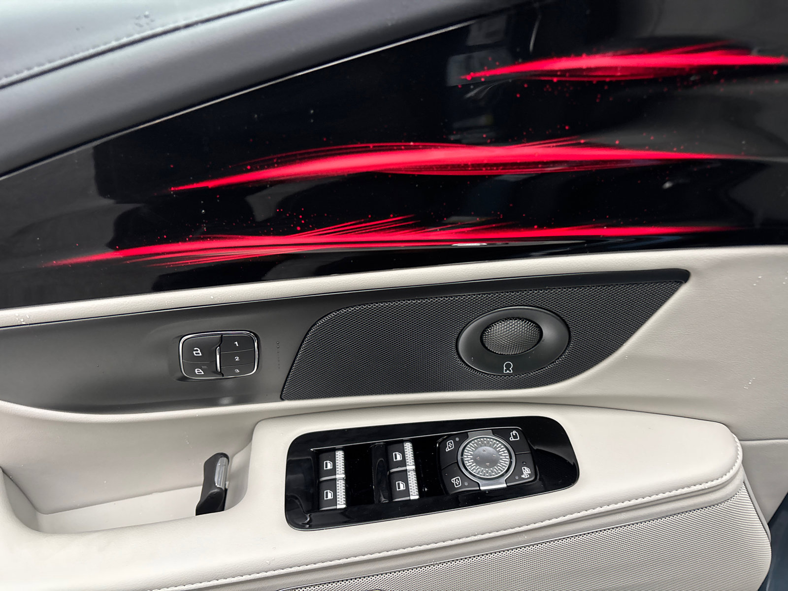 New 2026 Lincoln Nautilus Reserve image 12