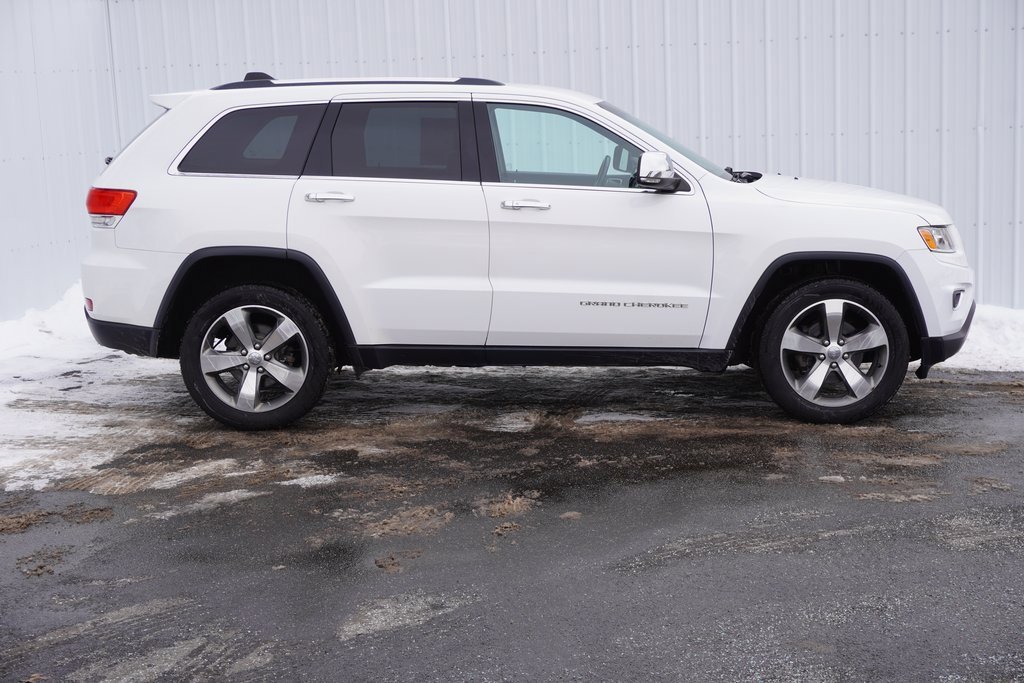 Used 2015 Jeep Grand Cherokee Limited image 2