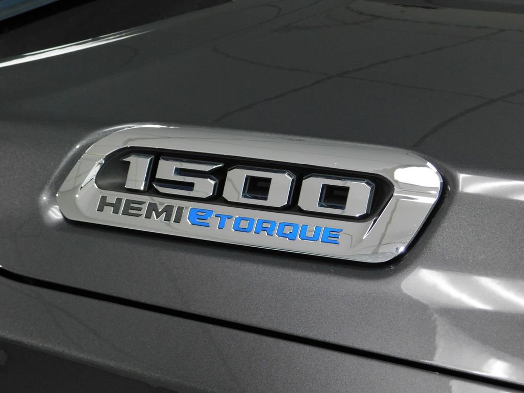 Used 2022 RAM 1500 Limited image 12