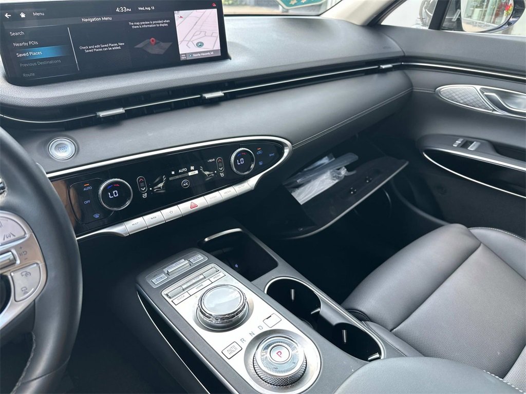 Used 2025 Genesis GV70 2.5T image 25