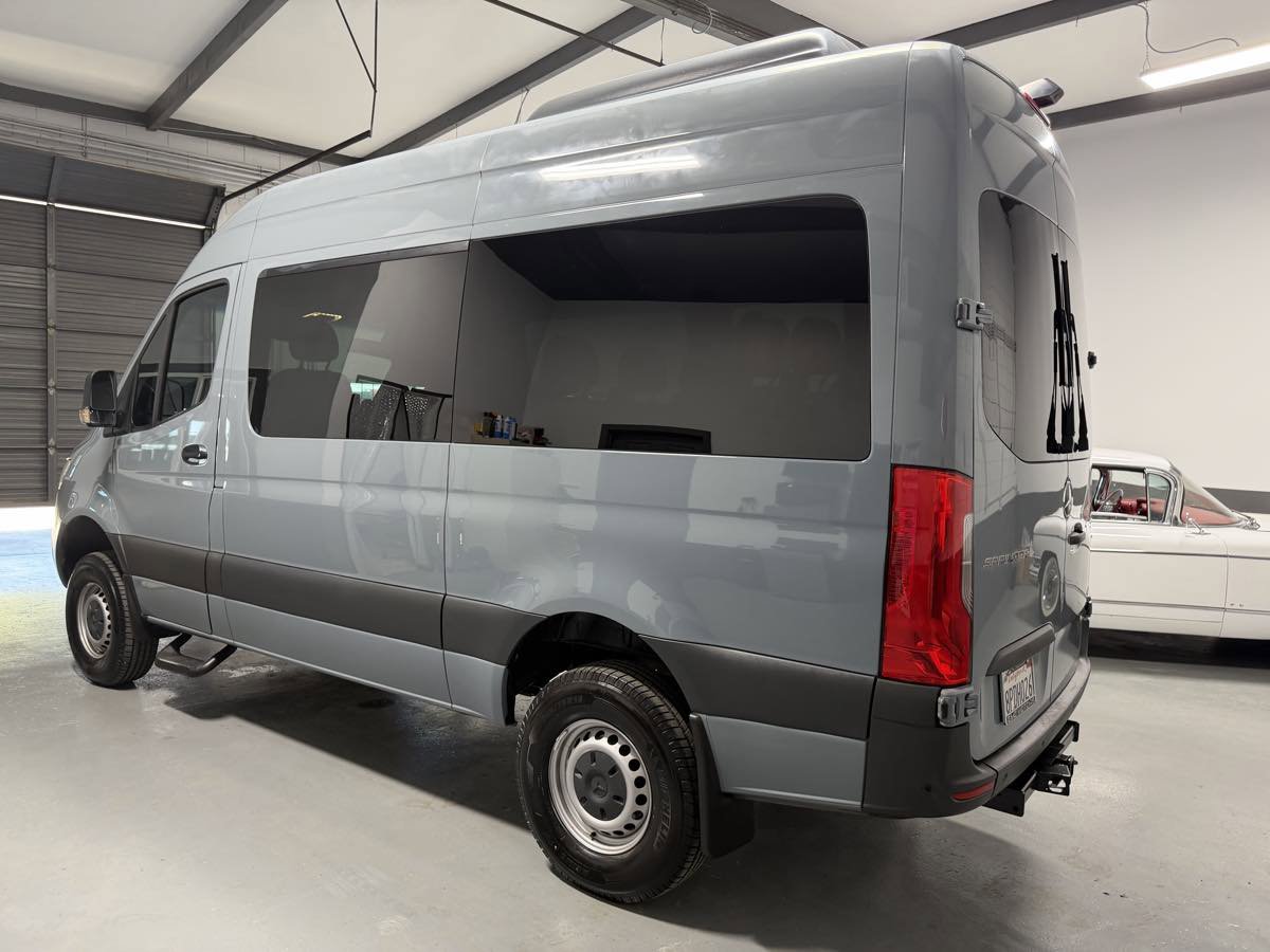 Used 2019 Mercedes-Benz Sprinter 2500 image 10