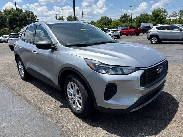 Used 2023 Ford Escape Active AWD/4WD image 6