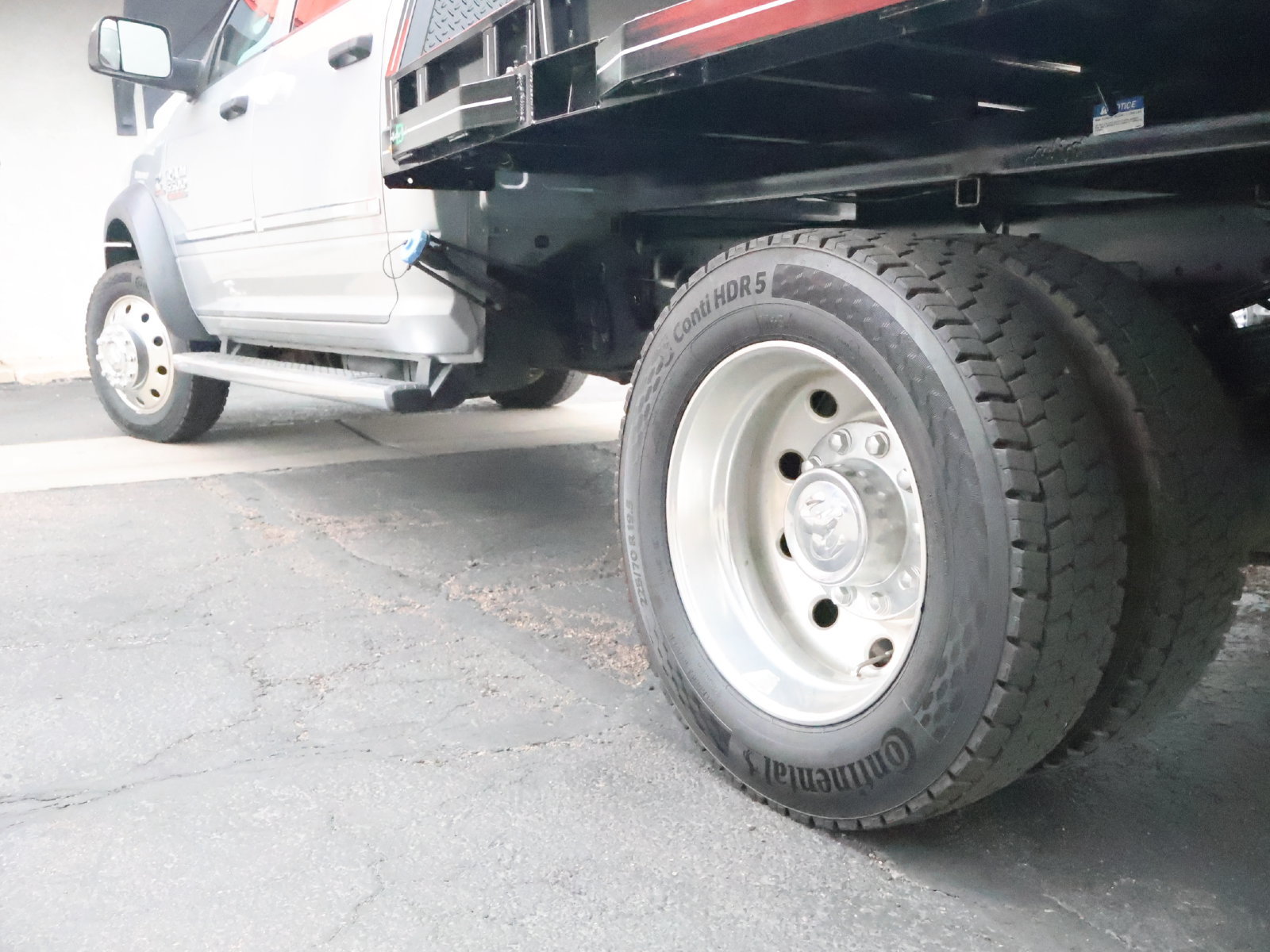 Used 2015 RAM 5500 Tradesman w/ Max Tow Package AWD/4WD image 9