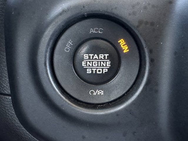 Used 2022 Jeep Gladiator Sport AWD/4WD image 21