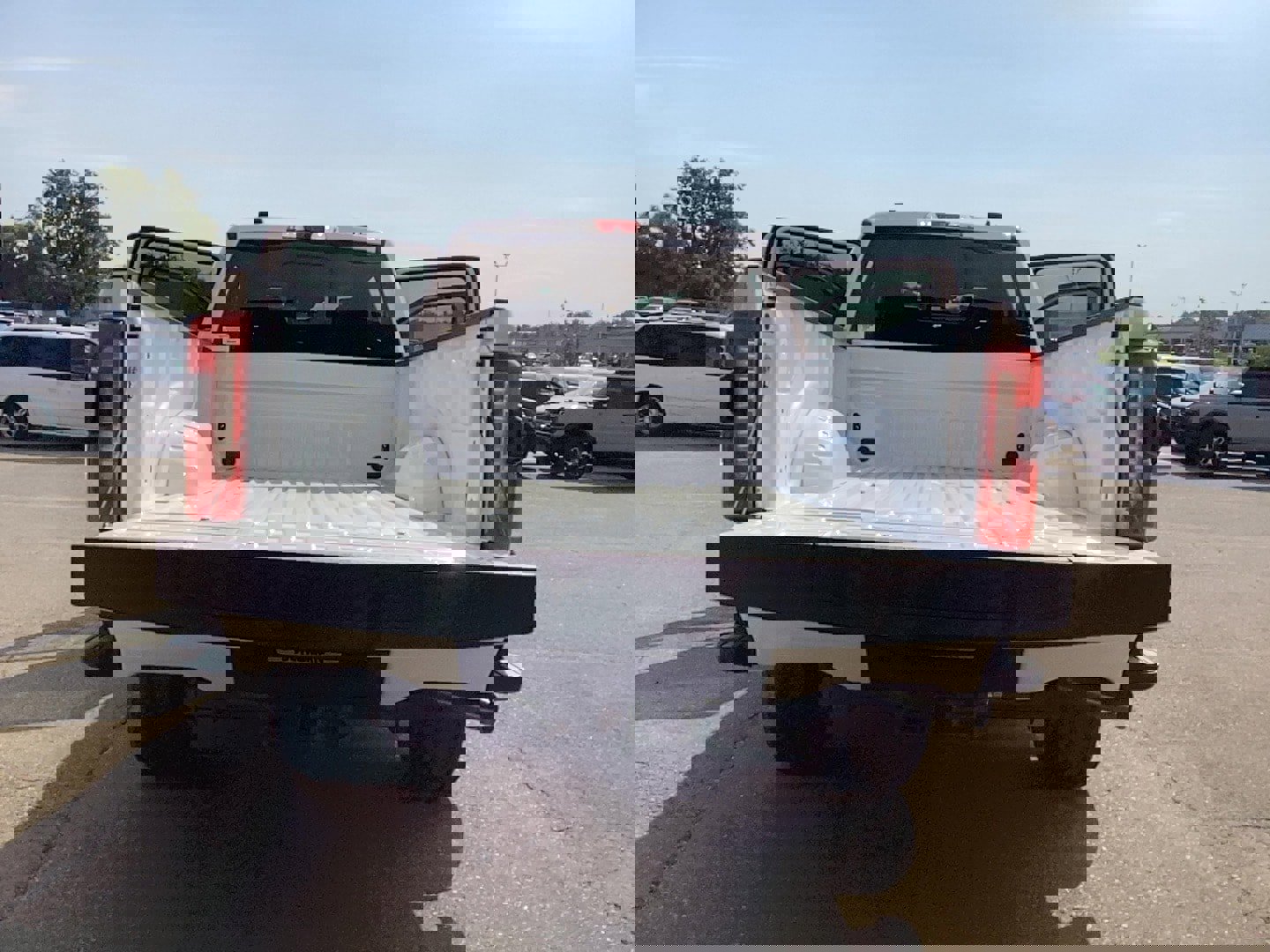 New 2026 Ford F350 4x4 Crew Cab Super Duty image 10
