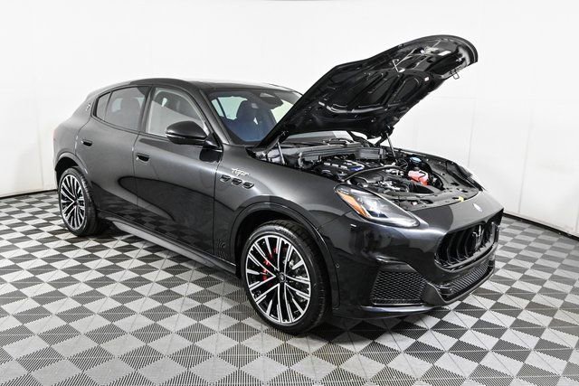 New 2025 Maserati Grecale Trofeo image 35