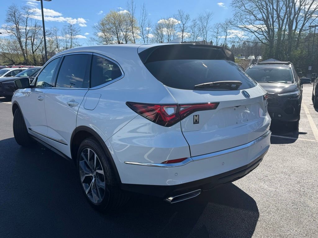 Used 2023 Acura MDX SH-AWD w/ Technology Package image 7