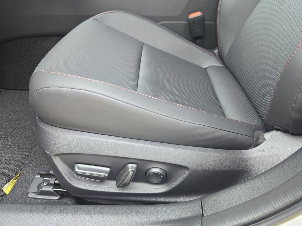New 2026 Toyota Prius Plug-In Hybrid FWD image 19