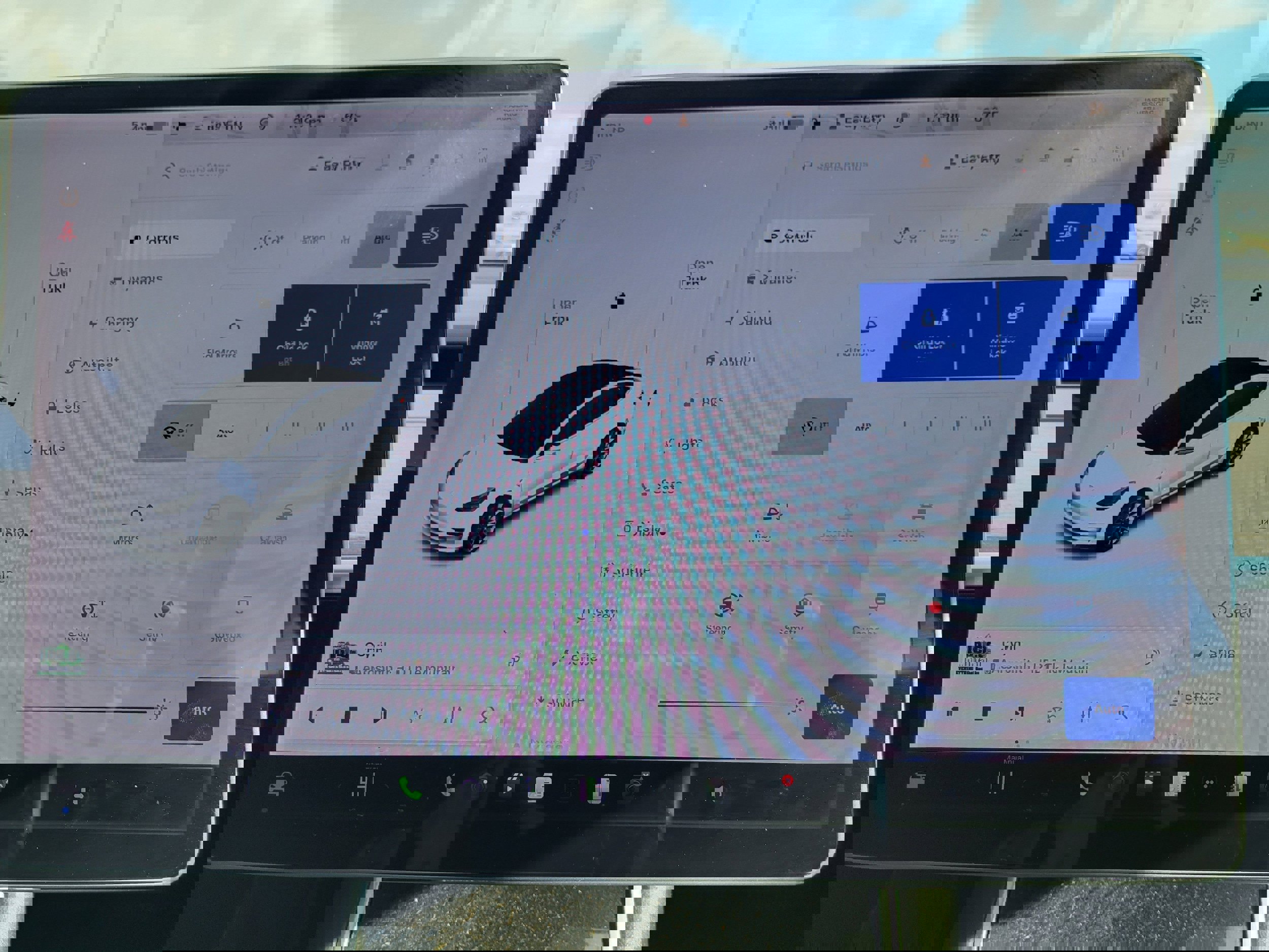 Used 2020 Tesla Model 3 Standard Range Plus image 20