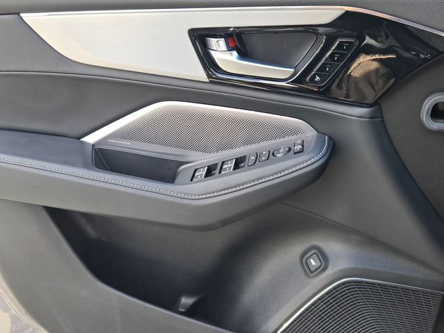Certified 2026 Acura MDX w/ Technology Package FWD image 27