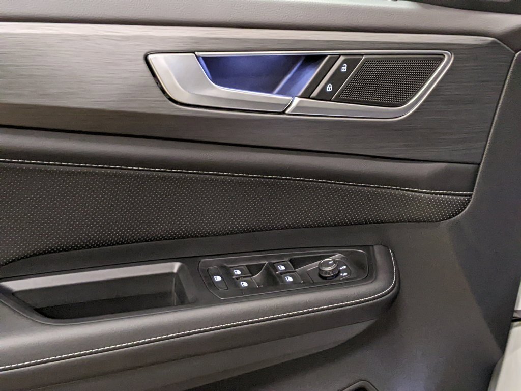 New 2026 Volkswagen Atlas Cross Sport SE image 10