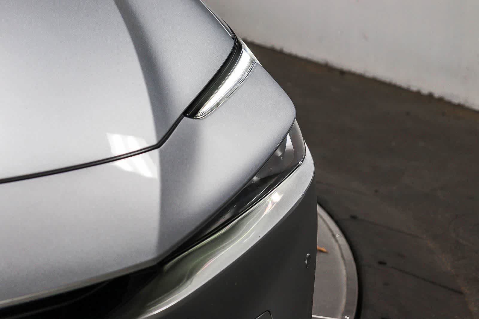 Certified 2023 Toyota Prius XLE FWD image 8