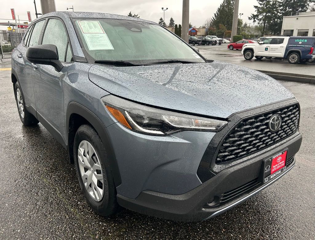 Certified 2023 Toyota Corolla Cross L image 7