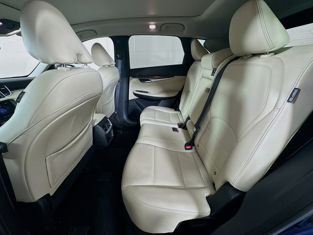 Certified 2022 INFINITI QX50 Luxe image 30