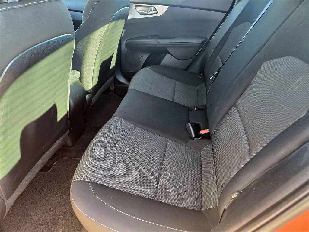 Used 2022 Kia Forte LXS w/ LXS Technology Package image 27