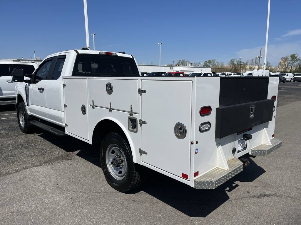Used 2023 Ford F350 XL AWD/4WD image 12