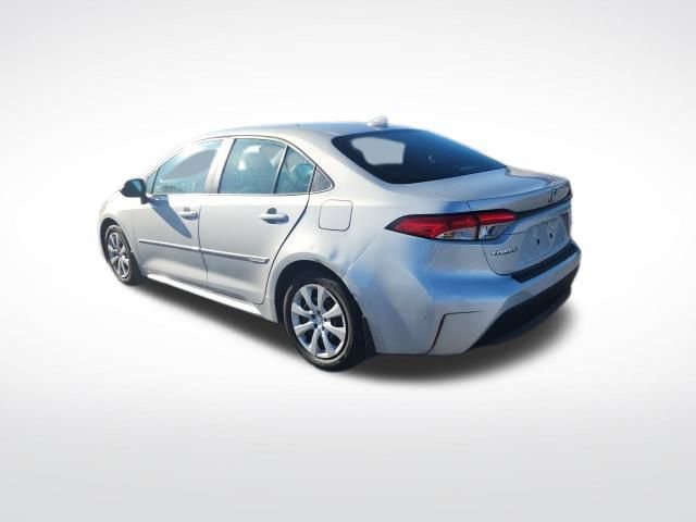 Used 2024 Toyota Corolla LE image 7