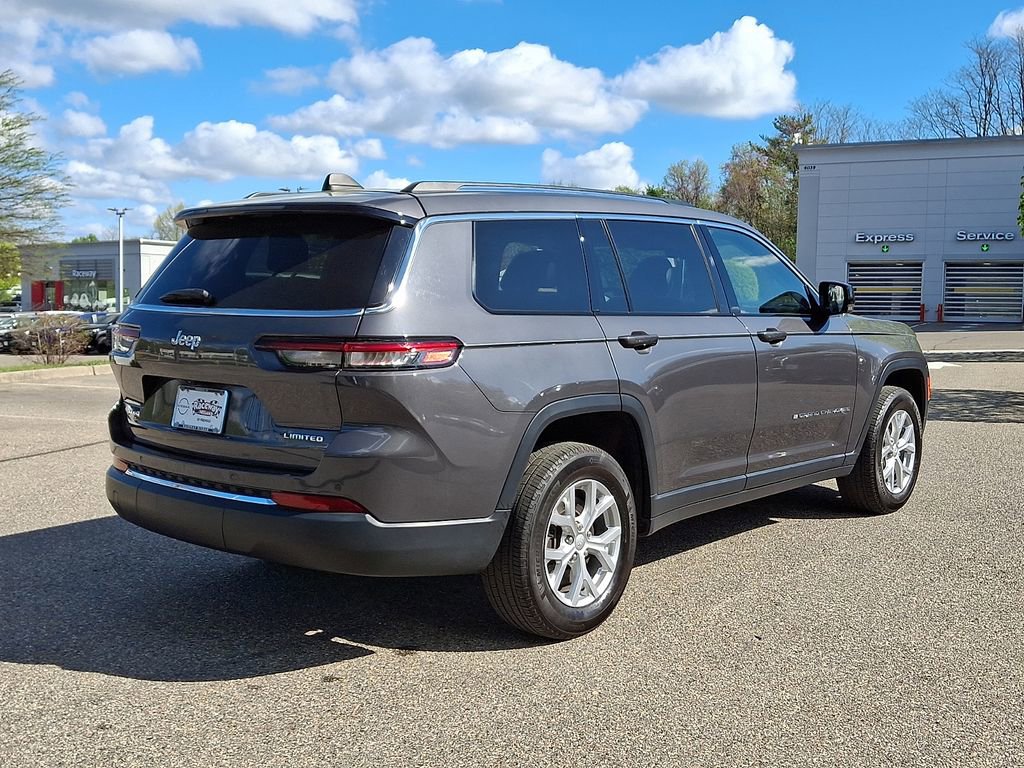 Used 2023 Jeep Grand Cherokee L Limited AWD/4WD image 8