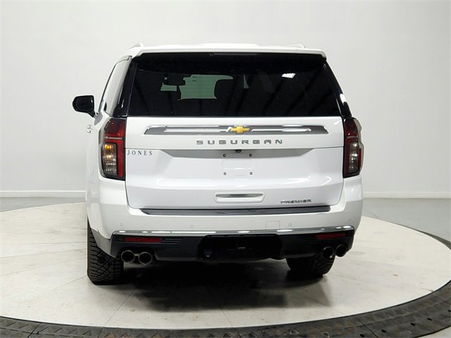 Used 2023 Chevrolet Suburban Premier image 6