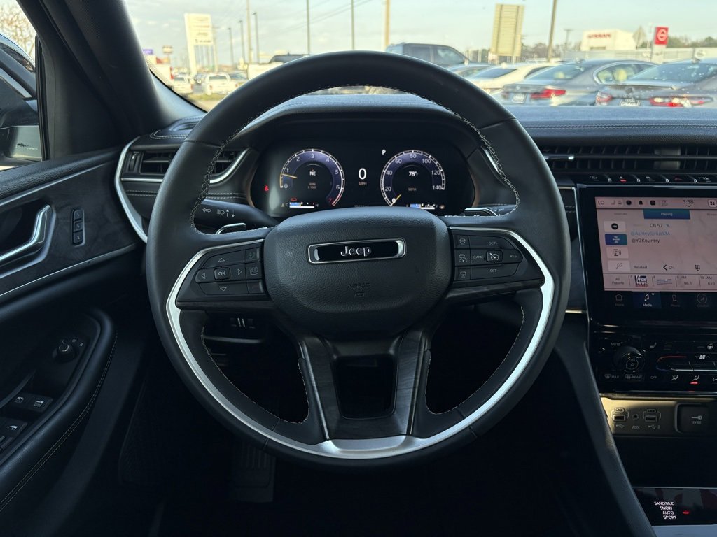 Used 2024 Jeep Grand Cherokee Limited w/ Trailer Tow Package image 14