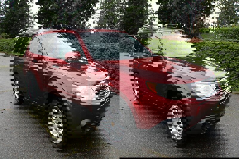 Used 2010 Subaru Forester 2.5X Premium w/ Popular Equipment Group 5B image 2