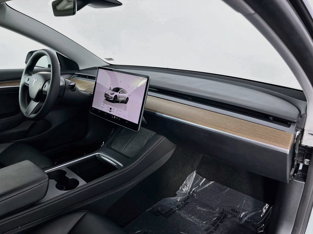 Used 2023 Tesla Model 3 Standard Range RWD image 32
