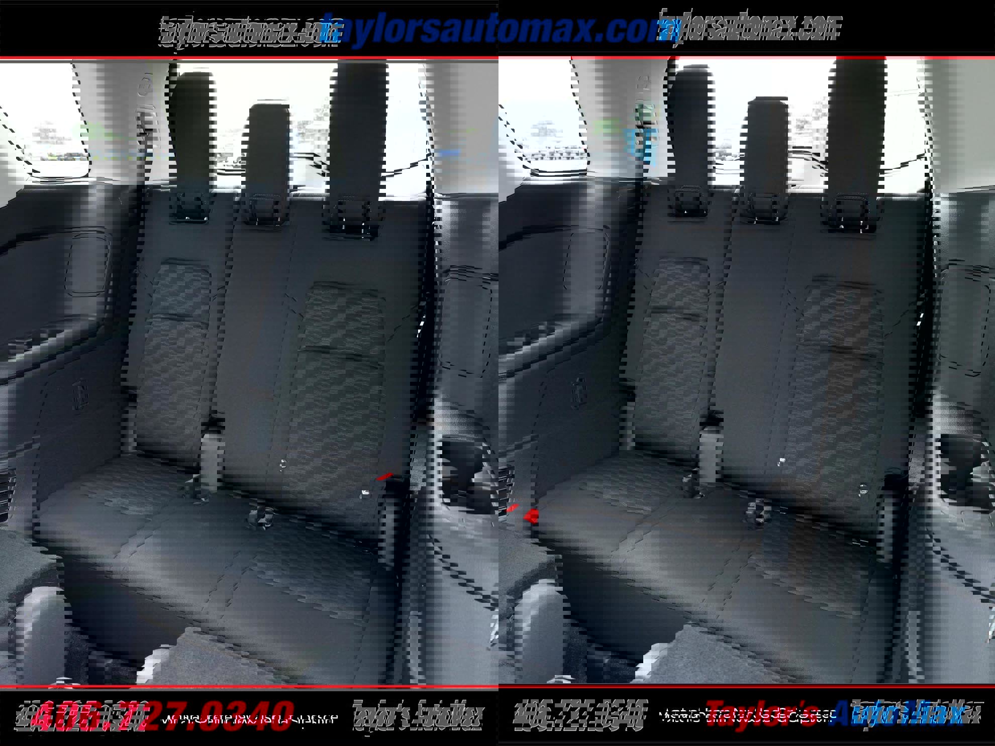 New 2025 Nissan Pathfinder SV w/ SV Premium Package image 9