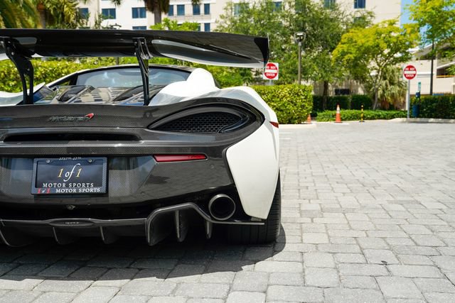 Used 2017 McLaren 570S Coupe RWD image 26