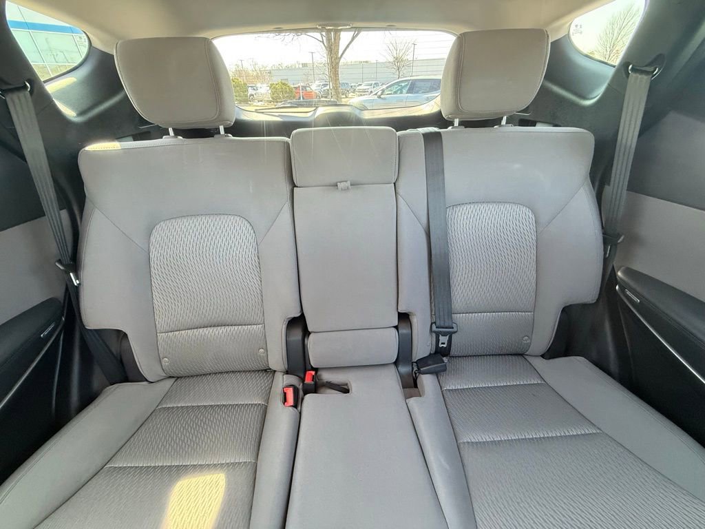 Used 2017 Hyundai Santa Fe Sport image 29