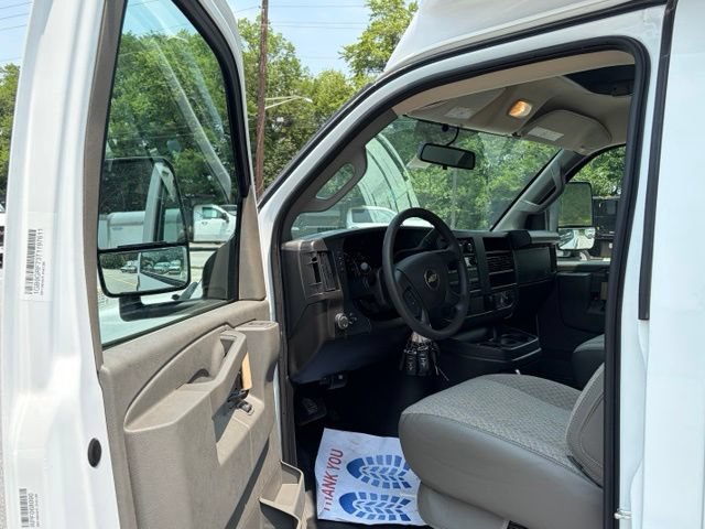 New 2026 Chevrolet Express 3500 w/ Power Convenience Package RWD image 14