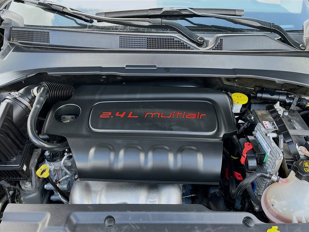 Used 2022 Jeep Compass Trailhawk image 29