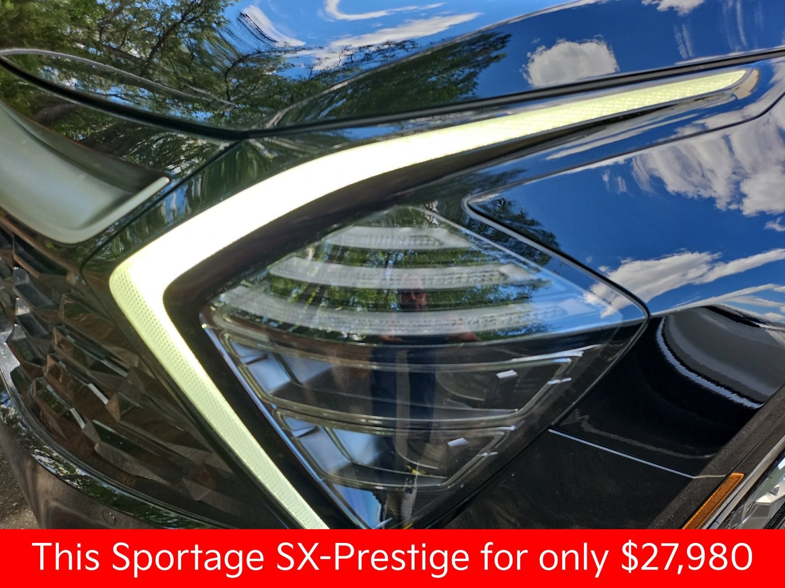 Used 2025 Kia Sportage SX FWD image 13