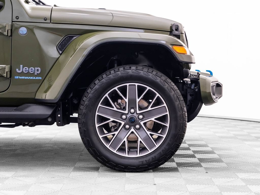 Used 2024 Jeep Wrangler High Altitude AWD/4WD image 36