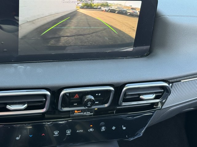 New 2026 Nissan Sentra SV w/ SV Convenience Package FWD image 8